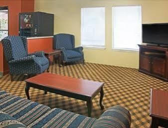 Days Inn By Wyndham El Campo Tx Extérieur photo
